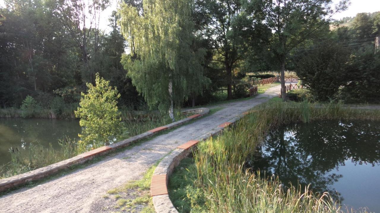 Bacowka Noclegi Sierpnica Exterior photo